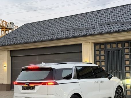 Kia Carnival, 2023 — сүрөт 6