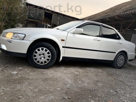 Honda Accord, 2002 — 照片 2