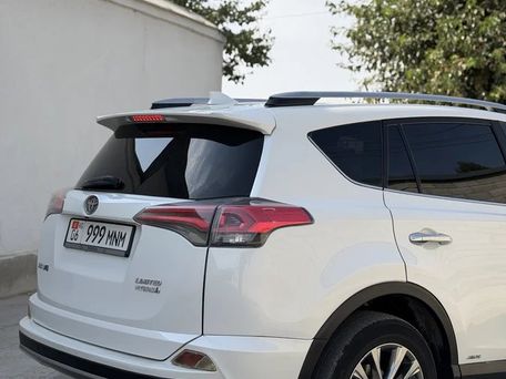 Toyota RAV4, 2018 — фото 12