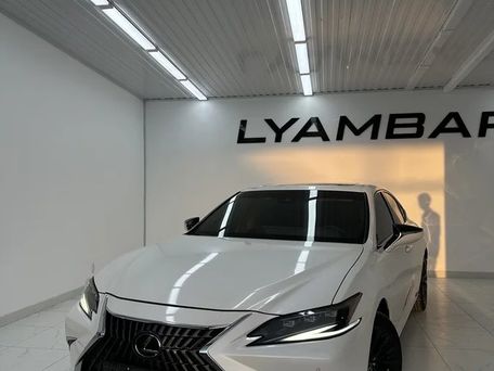 Lexus ES, 2022 — фото 1
