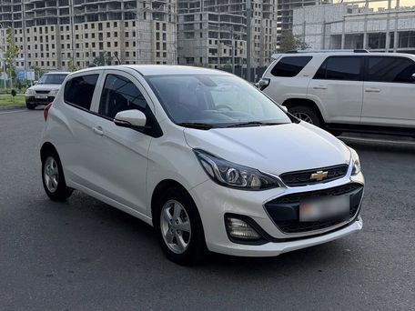 Chevrolet Spark, 2019 — фото 1