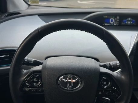 Toyota Prius, 2019 — сүрөт 11