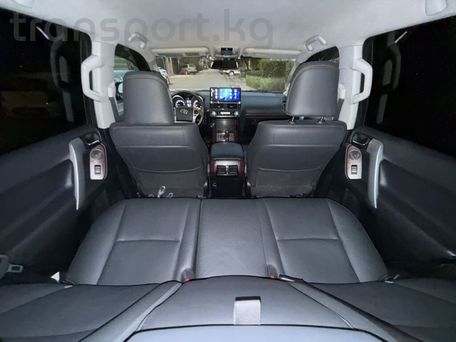 Toyota Land Cruiser Prado, 2017 — фото 18