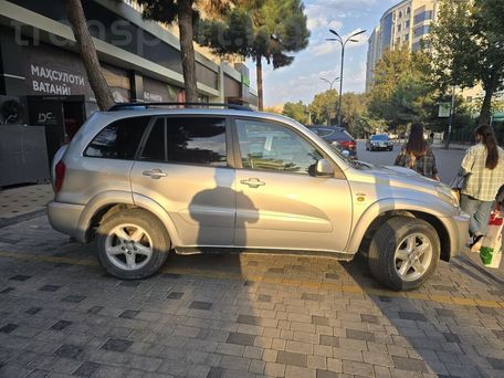 Toyota RAV4, 2002 — сүрөт 3