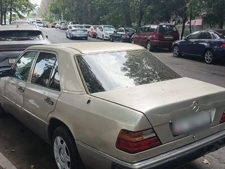 Mercedes-Benz W124, 1992 — фото 2