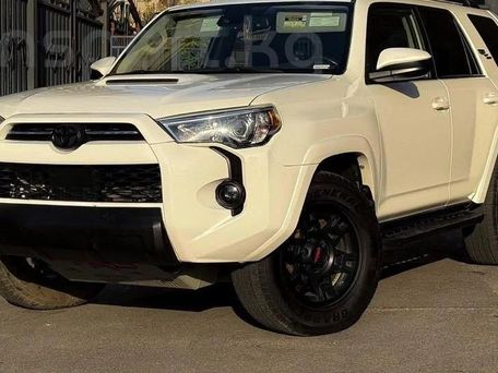 Toyota 4Runner, 2024 — фото 1