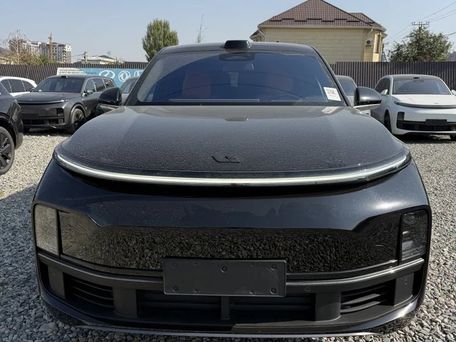 Li Auto (Lixiang) L9, 2023 — 照片 1