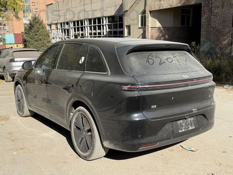Li Auto (Lixiang) L6, 2024 — photo 11