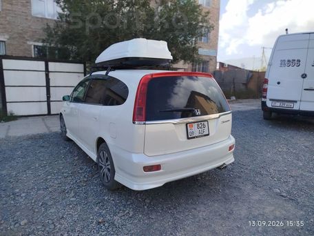 Honda Stream, 2002 — 照片 3