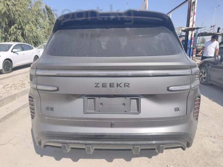 Zeekr 8X, 2026 — photo 3