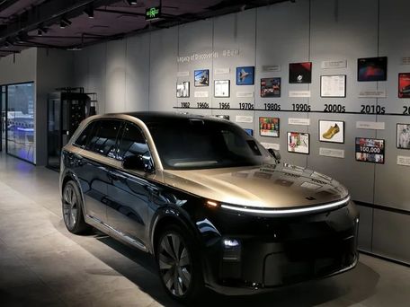 Li Auto (Lixiang) L8, 2026 — 照片 1