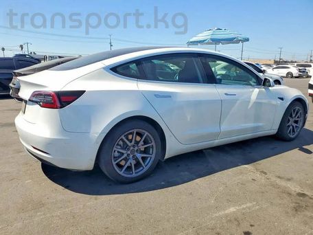 Tesla Model 3, 2020 — сүрөт 3