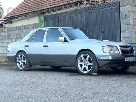 Mercedes-Benz W124, 1994 — 照片 2