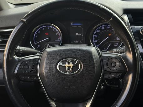Toyota Camry, 2019 — фото 14