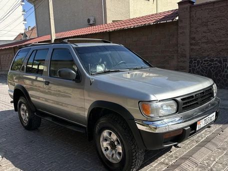 Nissan Pathfinder, 1998 — 照片 2