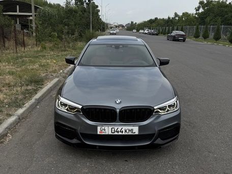 BMW 5 серии, 2017