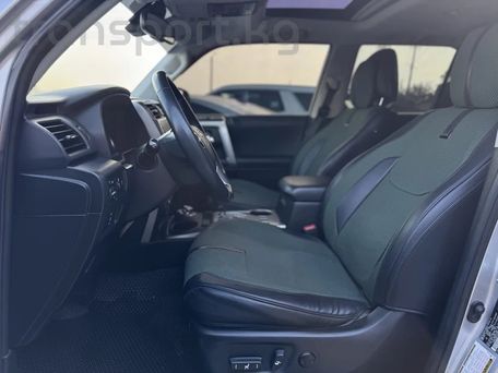 Toyota 4Runner, 2019 — photo 3