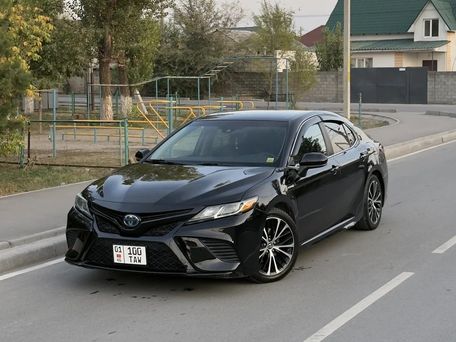 Toyota Camry, 2018 — сүрөт 2