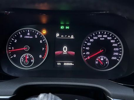 Kia K5, 2020 — photo 9