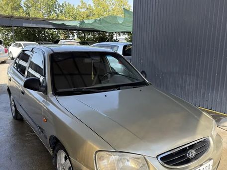 Hyundai Accent, 2005