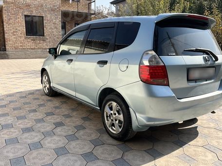 Honda Fit, 2005 — photo 3