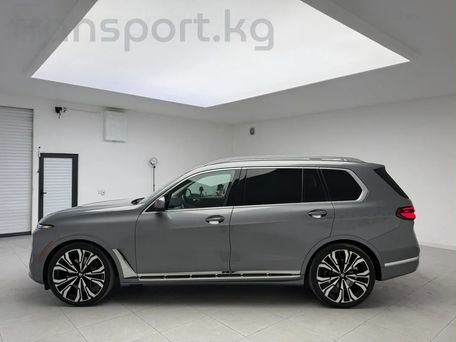 BMW X7, 2022 — photo 1