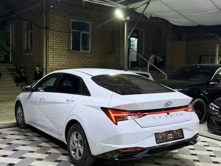 Hyundai Avante, 2021 — 照片 6