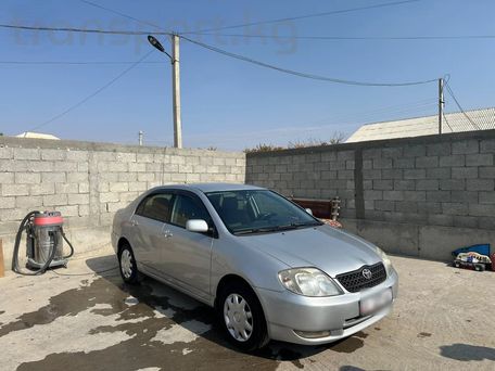 Toyota Corolla, 2003 — 照片 2