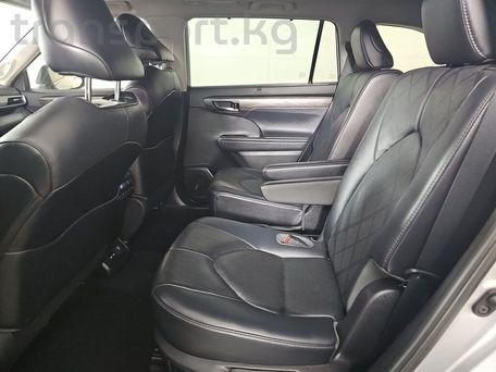 Toyota Highlander, 2022 — сүрөт 14