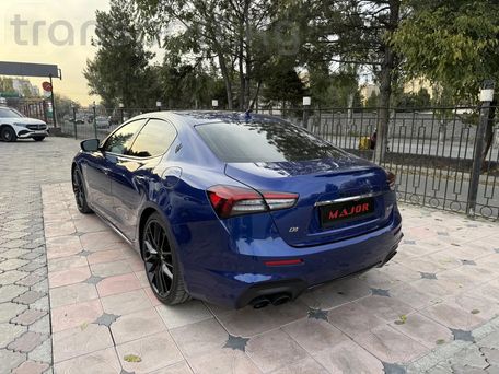 Maserati Ghibli, 2022 — photo 2