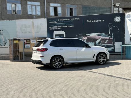 BMW X5, 2020 — 照片 4