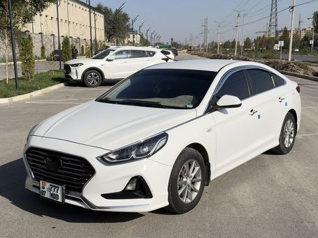 Hyundai Sonata, 2018 — фото 1