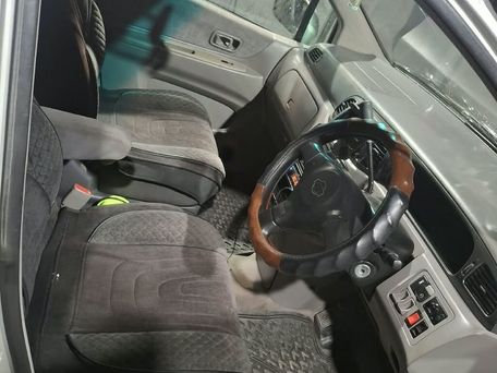 Nissan Liberty, 2000 — сүрөт 6