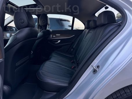 Mercedes-Benz E-Класс AMG, 2019 — фото 4