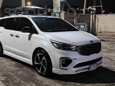 Kia Carnival, 2019 — фото 1