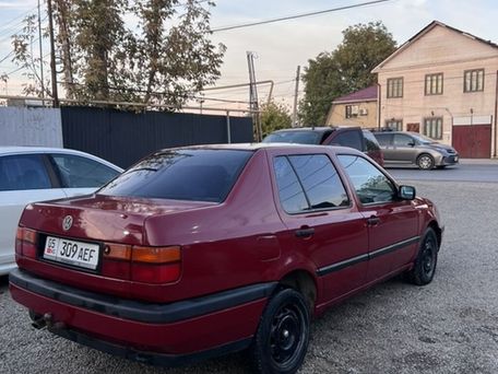 Volkswagen Vento, 1994 — сүрөт 3