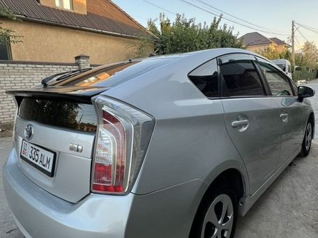 Toyota Prius, 2015 — photo 2