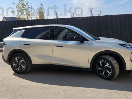 Changan Qiyuan Q05, 2026 — photo 3