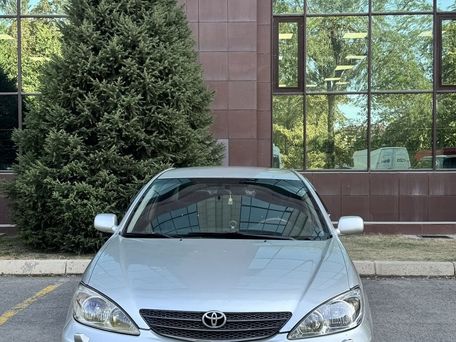 Toyota Camry, 2003