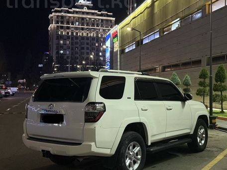 Toyota 4Runner, 2020 — 照片 3