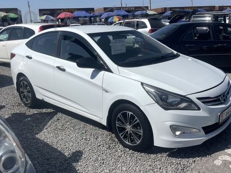 Hyundai Solaris, 2015 — фото 1