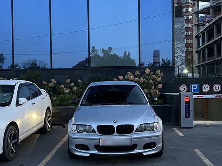 BMW 3 серии, 2003 — 照片 2