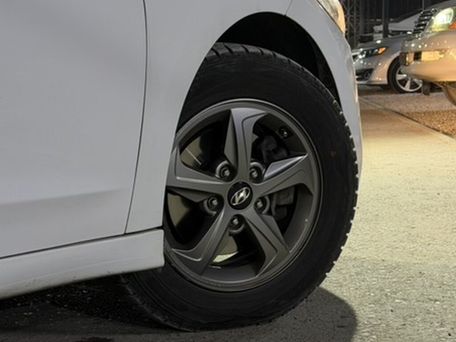 Hyundai Avante, 2018 — photo 5