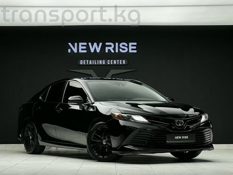 Toyota Camry, 2019 — photo 1
