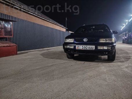Volkswagen Passat, 1995 — photo 1