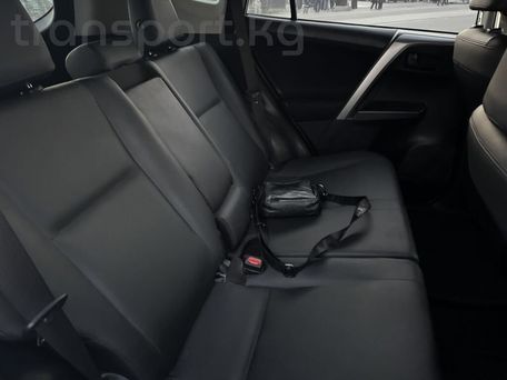 Toyota RAV4, 2018 — photo 8