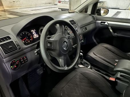 Volkswagen Touran, 2012 — 照片 6