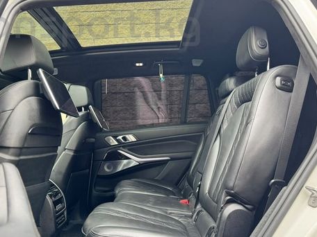 BMW X7, 2020 — 照片 9