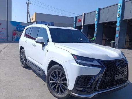 Lexus LX, 2022 — фото 1