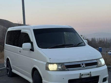 Honda Stepwgn, 2003 — photo 1